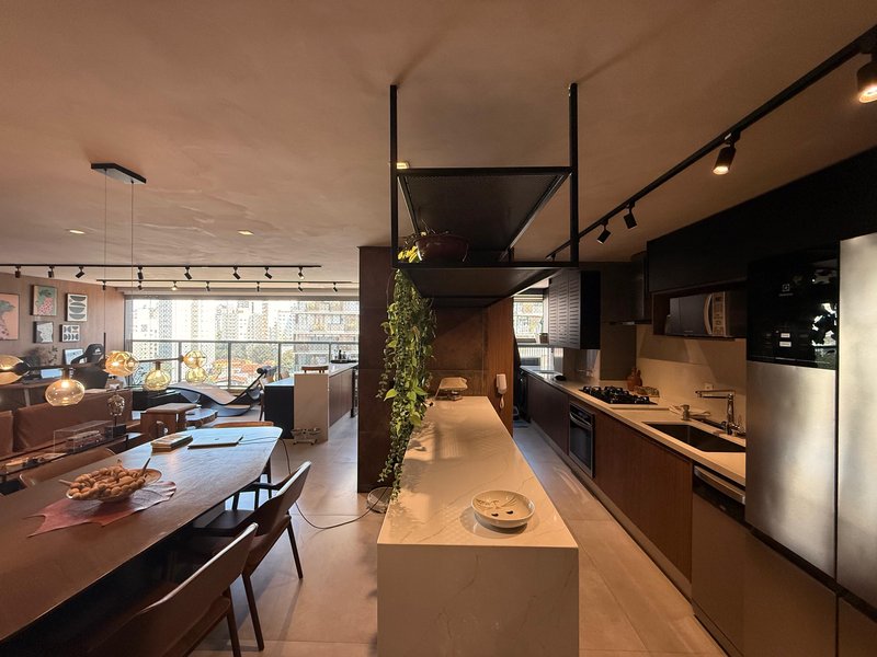 Apartamento Mobiliado a Venda na Vila Madalena  de 111m² - 1 Suíte e 2 Vagas de Garagem Rua Paulistânia São Paulo - 