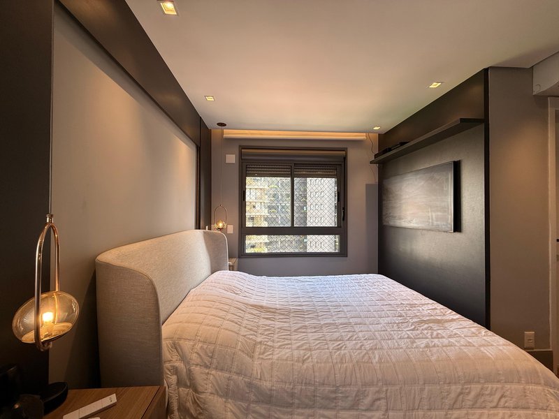 Apartamento Mobiliado a Venda na Vila Madalena  de 111m² - 1 Suíte e 2 Vagas de Garagem Rua Paulistânia São Paulo - 