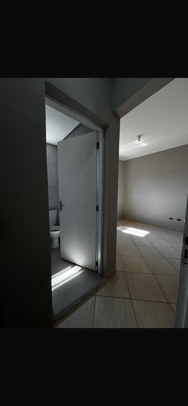 OPORTUNIDADE DE CASA INDIVIDUAL EM CAIEIRAS  Caieiras - 
