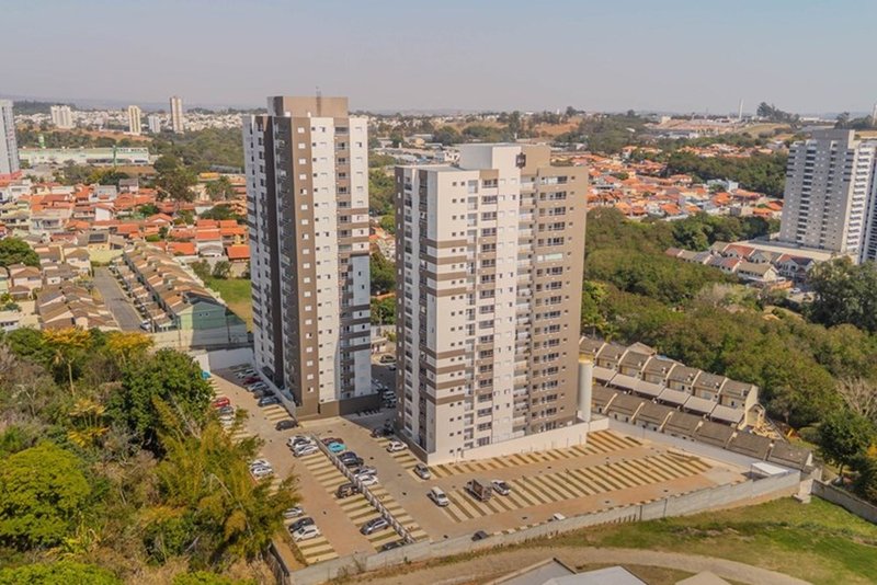 Apartamento à Venda, 64m - 2 Dorm. 1 Suite - R$ 485.000 - Cond JR Campolim 2 - Sorocaba SP Rua Elias Rodrigues Claro Sorocaba - 