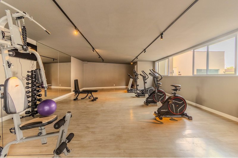 Apartamento à Venda, 64m - 2 Dorm. 1 Suite - R$ 485.000 - Cond JR Campolim 2 - Sorocaba SP Rua Elias Rodrigues Claro Sorocaba - 