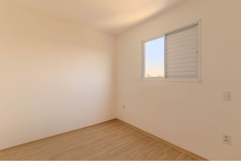 Apartamento à Venda, 64m - 2 Dorm. 1 Suite - R$ 485.000 - Cond JR Campolim 2 - Sorocaba SP Rua Elias Rodrigues Claro Sorocaba - 