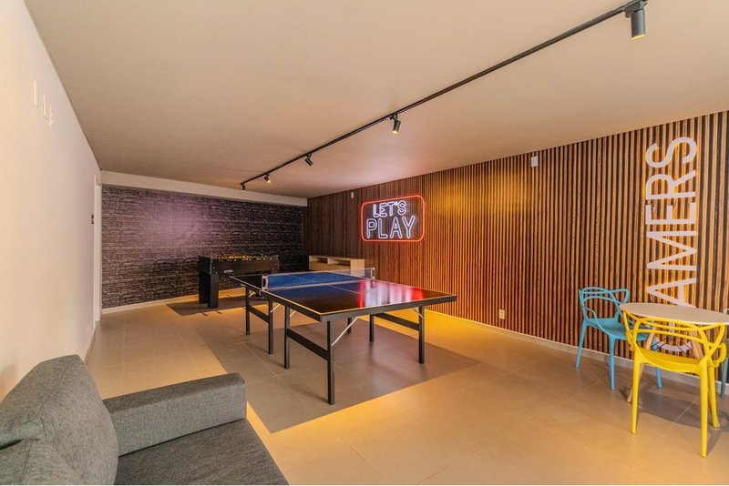 Apartamento à Venda, 64m - 2 Dorm. 1 Suite - R$ 485.000 - Cond JR Campolim 2 - Sorocaba SP Rua Elias Rodrigues Claro Sorocaba - 