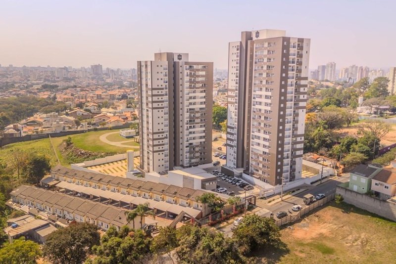 Apartamento à Venda, 64m - 2 Dorm. 1 Suite - R$ 485.000 - Cond JR Campolim 2 - Sorocaba SP Rua Elias Rodrigues Claro Sorocaba - 