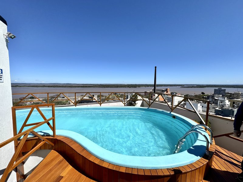 R$ 1.200.000 - EXCLUSIVIDADE - APARTAMENTO - 186M2 - 4 DORM - 3 SUÍTES - VISTA - 3 VAGAS Rua Washington Luiz Porto Alegre - 