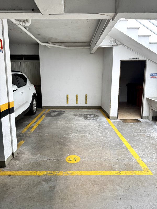 R$ 1.200.000 - EXCLUSIVIDADE - APARTAMENTO - 186M2 - 4 DORM - 3 SUÍTES - VISTA - 3 VAGAS Rua Washington Luiz Porto Alegre - 