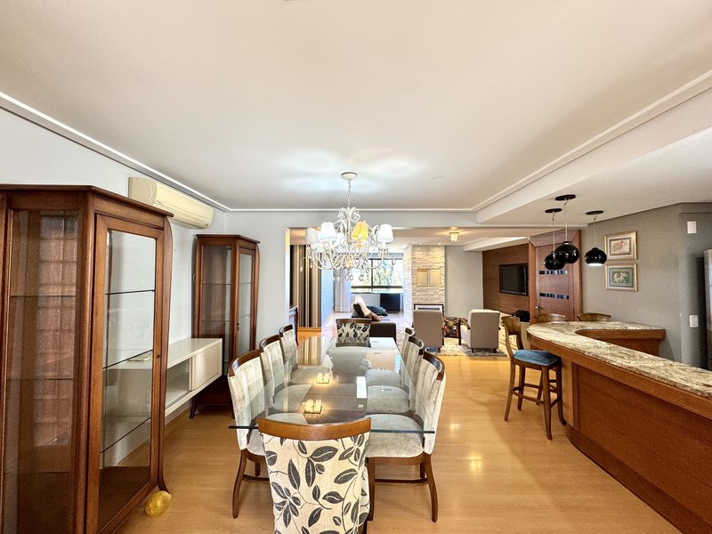 R$ 1.200.000 - EXCLUSIVIDADE - APARTAMENTO - 186M2 - 4 DORM - 3 SUÍTES - VISTA - 3 VAGAS Rua Washington Luiz Porto Alegre - 