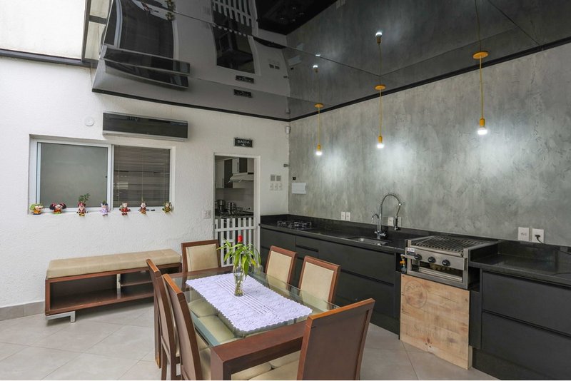 Casa à venda, 117m - 2 Dorm. 1 Suite - R$ 714.999 - Cond. Res. São Paulo - Sorocaba - SP Rua Epitácio Pessoa Sorocaba - 