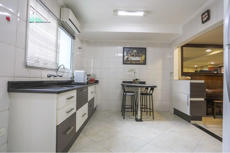 Casa à venda, 117m - 2 Dorm. 1 Suite - R$ 714.999 - Cond. Res. São Paulo - Sorocaba - SP Rua Epitácio Pessoa Sorocaba - 