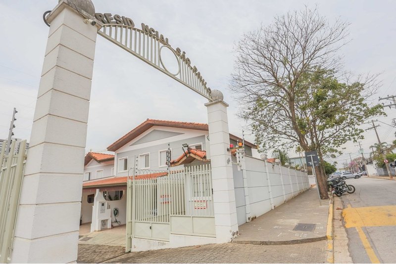 Casa à venda, 117m - 2 Dorm. 1 Suite - R$ 714.999 - Cond. Res. São Paulo - Sorocaba - SP Rua Epitácio Pessoa Sorocaba - 