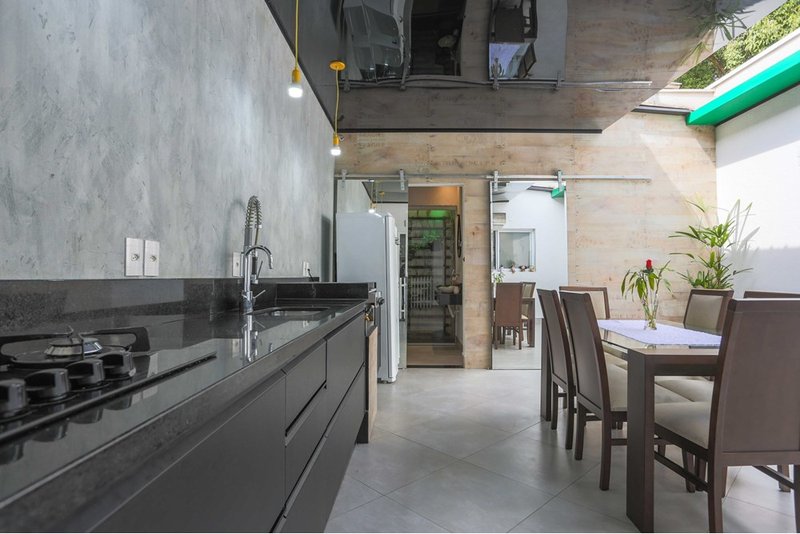 Casa à venda, 117m - 2 Dorm. 1 Suite - R$ 714.999 - Cond. Res. São Paulo - Sorocaba - SP Rua Epitácio Pessoa Sorocaba - 