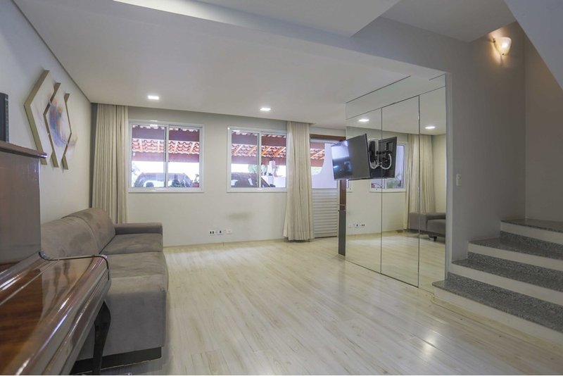 Casa à venda, 117m - 2 Dorm. 1 Suite - R$ 714.999 - Cond. Res. São Paulo - Sorocaba - SP Rua Epitácio Pessoa Sorocaba - 