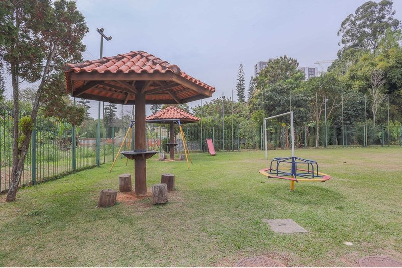 Casa à venda, 117m - 2 Dorm. 1 Suite - R$ 714.999 - Cond. Res. São Paulo - Sorocaba - SP Rua Epitácio Pessoa Sorocaba - 