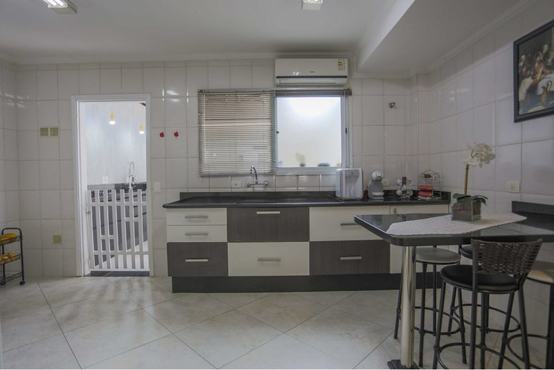 Casa à venda, 117m - 2 Dorm. 1 Suite - R$ 714.999 - Cond. Res. São Paulo - Sorocaba - SP Rua Epitácio Pessoa Sorocaba - 