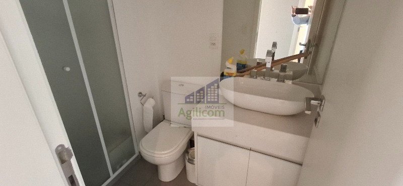 APARTAMENTO PARA LOCAÇÃO NO BROOKLIN COM 2 DORMITÓRIOS  E 2 VAGAS Rua Califórnia São Paulo - 