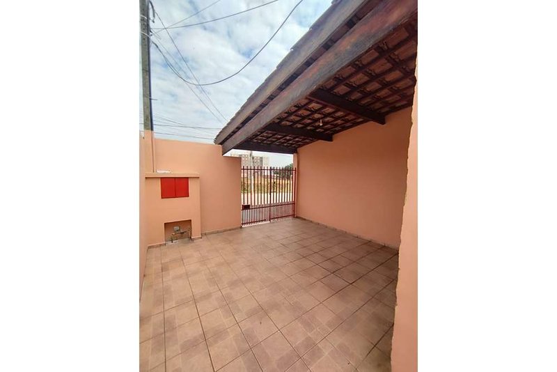 Casa Térrea à venda, 82m, 2 Dormitórios - R$ 259.000 - Vila Nova Sorocaba - Sorocaba SP Rua Eudmira Almeida Neves Rinaldo Sorocaba - 