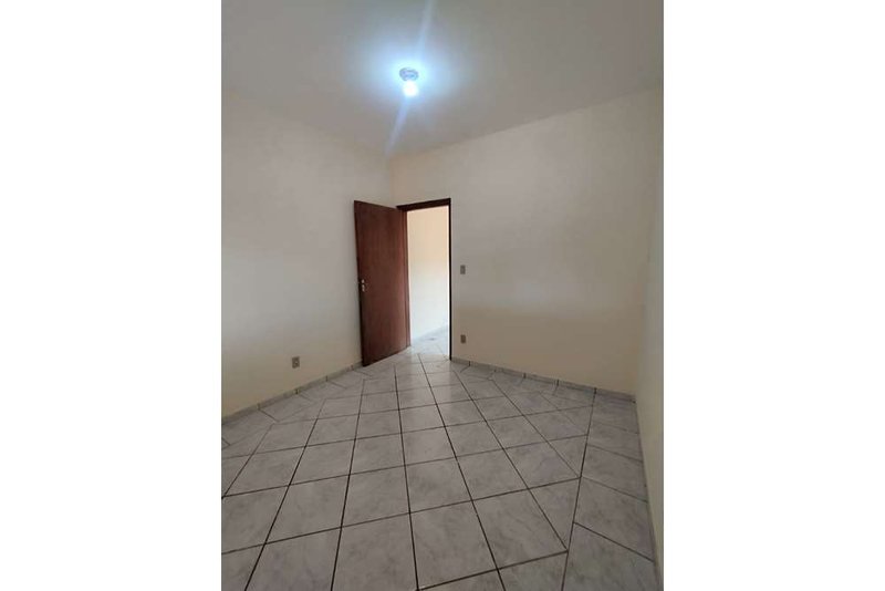 Casa Térrea à venda, 82m, 2 Dormitórios - R$ 259.000 - Vila Nova Sorocaba - Sorocaba SP Rua Eudmira Almeida Neves Rinaldo Sorocaba - 