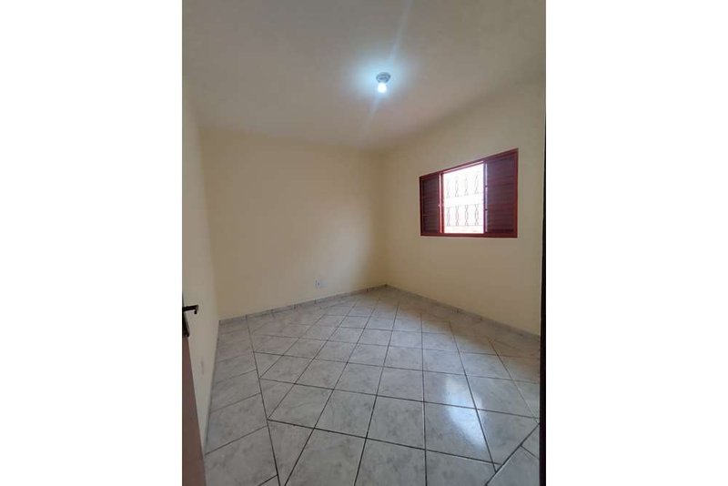 Casa Térrea à venda, 82m, 2 Dormitórios - R$ 259.000 - Vila Nova Sorocaba - Sorocaba SP Rua Eudmira Almeida Neves Rinaldo Sorocaba - 