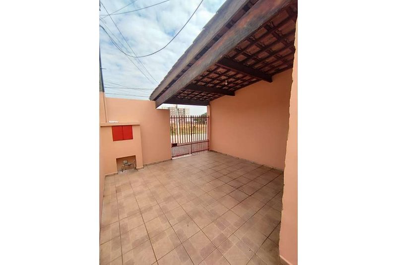 Casa Térrea à venda, 82m, 2 Dormitórios - R$ 259.000 - Vila Nova Sorocaba - Sorocaba SP Rua Eudmira Almeida Neves Rinaldo Sorocaba - 