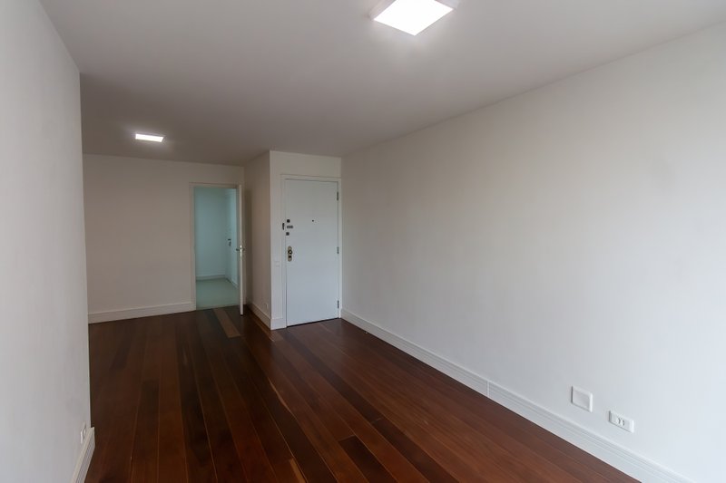 ALUGO LINDO APARTAMENTO 96M2 - 3 QUARTOS - PRONTO PARA MORAR! Rua Bueno Brandão São Paulo - 