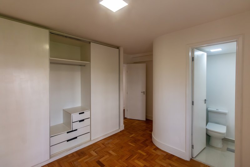 ALUGO LINDO APARTAMENTO 96M2 - 3 QUARTOS - PRONTO PARA MORAR! Rua Bueno Brandão São Paulo - 