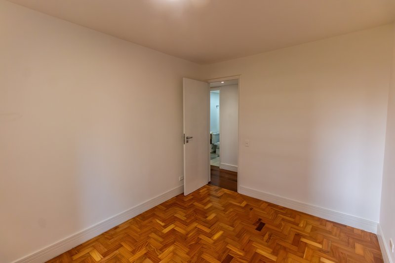 ALUGO LINDO APARTAMENTO 96M2 - 3 QUARTOS - PRONTO PARA MORAR! Rua Bueno Brandão São Paulo - 