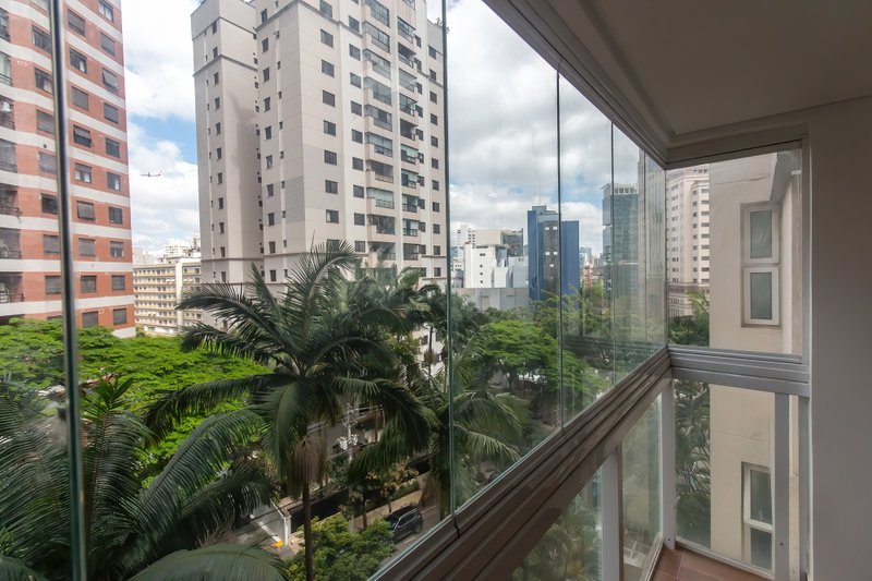 ALUGO LINDO APARTAMENTO 96M2 - 3 QUARTOS - PRONTO PARA MORAR! Rua Bueno Brandão São Paulo - 