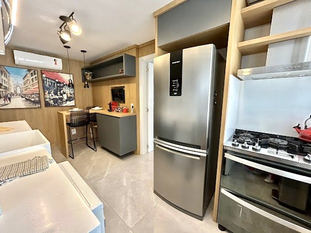 R$ 1.800.000 - PADRE CHAGAS - MARAVILHOSO - 116M2 - 3 DORM - SUÍTE - 1 VAGA Rua Padre Chagas Porto Alegre - 