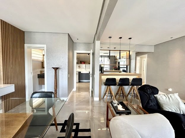 R$ 1.800.000 - PADRE CHAGAS - MARAVILHOSO - 116M2 - 3 DORM - SUÍTE - 1 VAGA Rua Padre Chagas Porto Alegre - 