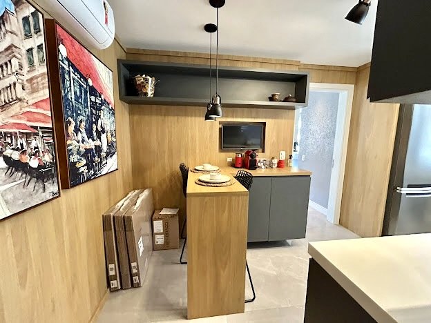 R$ 1.800.000 - PADRE CHAGAS - MARAVILHOSO - 116M2 - 3 DORM - SUÍTE - 1 VAGA Rua Padre Chagas Porto Alegre - 