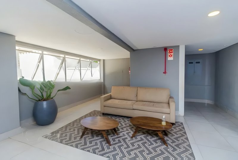 R$ 1.800.000 - PADRE CHAGAS - MARAVILHOSO - 116M2 - 3 DORM - SUÍTE - 1 VAGA Rua Padre Chagas Porto Alegre - 