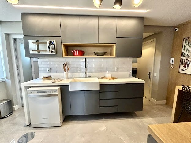 R$ 1.800.000 - PADRE CHAGAS - MARAVILHOSO - 116M2 - 3 DORM - SUÍTE - 1 VAGA Rua Padre Chagas Porto Alegre - 