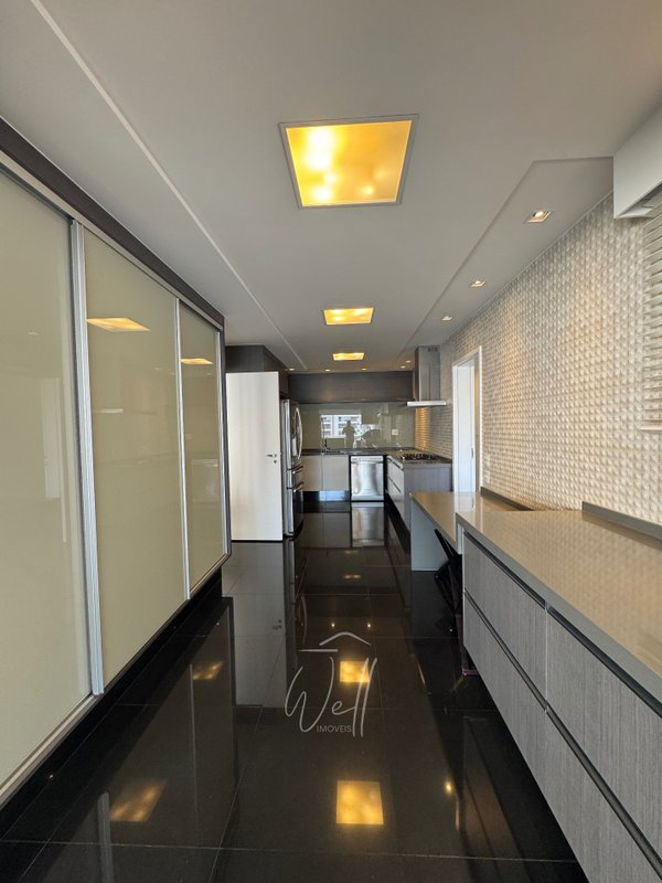 Apartamento mobiliado no Cond. Reserva no Espaço Cerâmica com 234m2 - 03 suítes - 03 vagas Alameda Terracota  São Caetano do Sul - 
