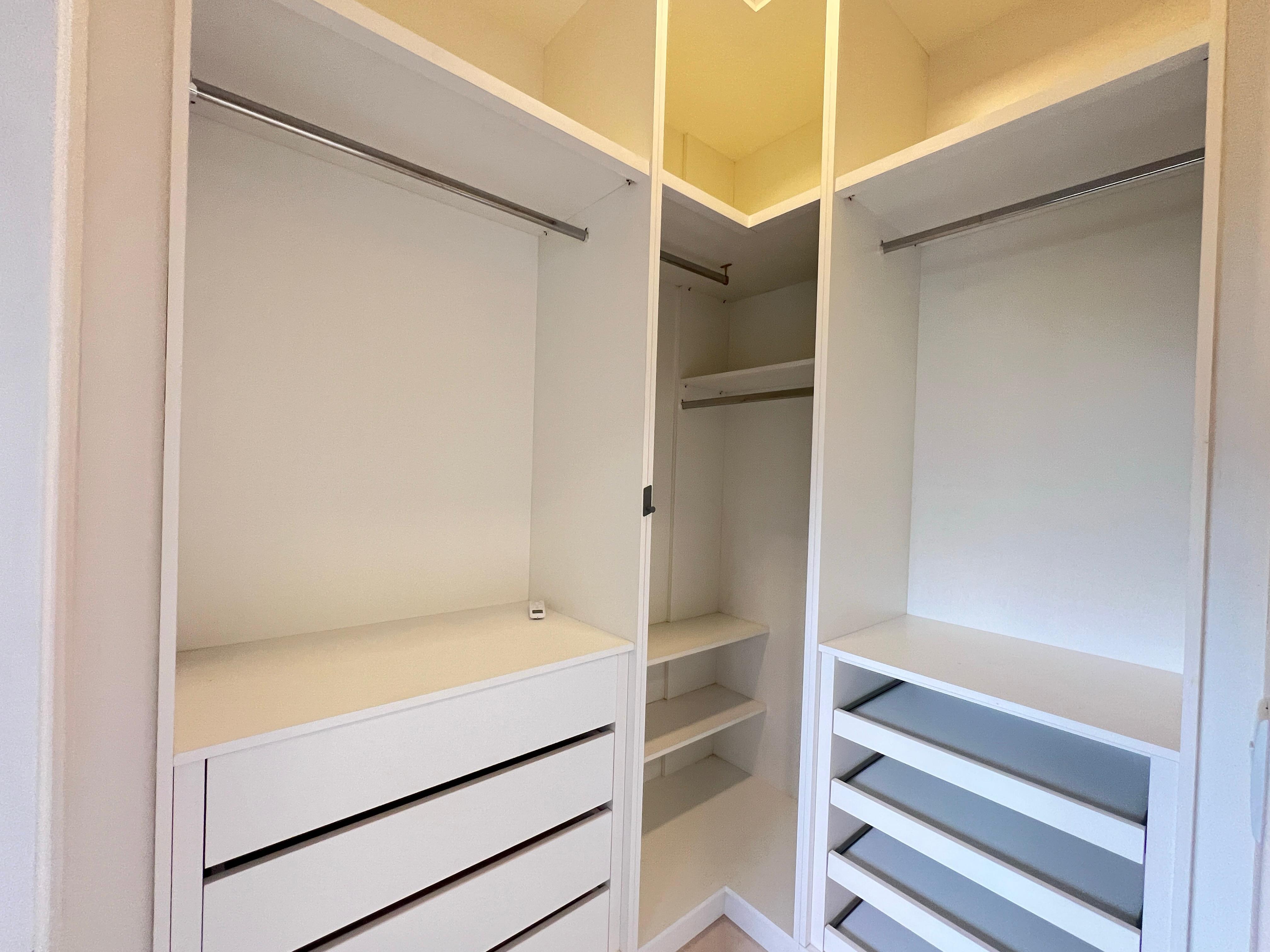 Casa com 4 dormit&oacute;rios,350 m&sup2; -Condom&iacute;nio Lago Azul Golfe Clube - Ara&ccedil;oiaba da Serra -SP Rodovia Raposo Tavares Araçoiaba da Serra - 