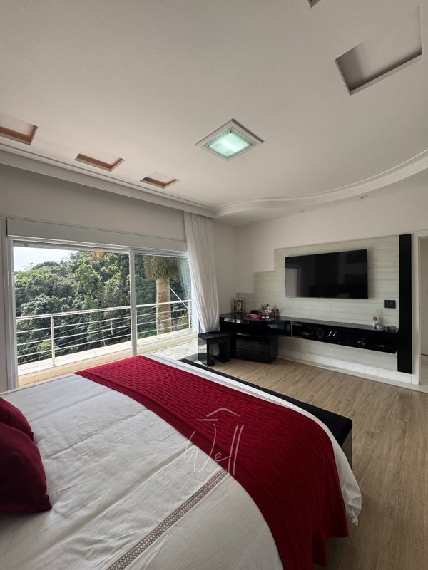 Casa mobiliada no Condominio Swiss Park - 560m2 -  03 suítes - 06 vagas Avenida Omar Daibert São Bernardo do Campo - 