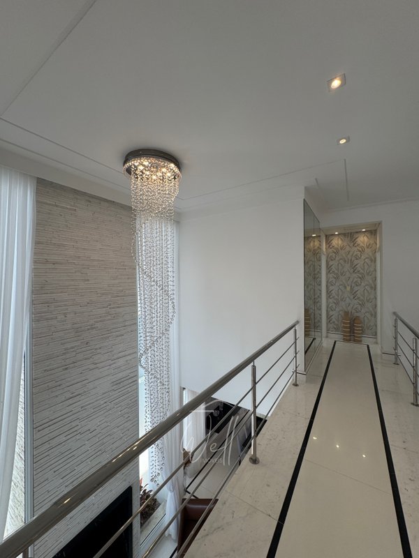 Casa mobiliada no Condominio Swiss Park - 560m2 -  03 suítes - 06 vagas Avenida Omar Daibert São Bernardo do Campo - 
