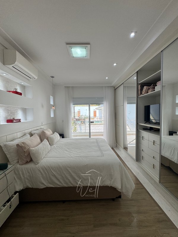 Casa mobiliada no Condominio Swiss Park - 560m2 -  03 suítes - 06 vagas Avenida Omar Daibert São Bernardo do Campo - 