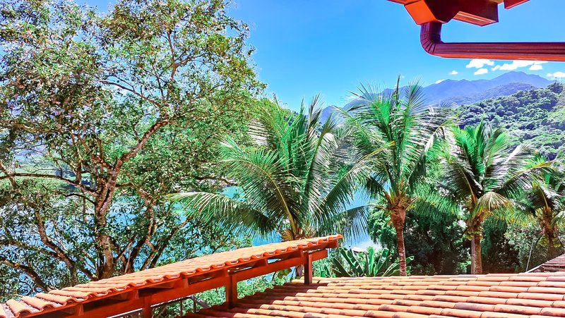 Casa no condomínio Flamboyant em Angra dos Reis  Angra dos Reis - 