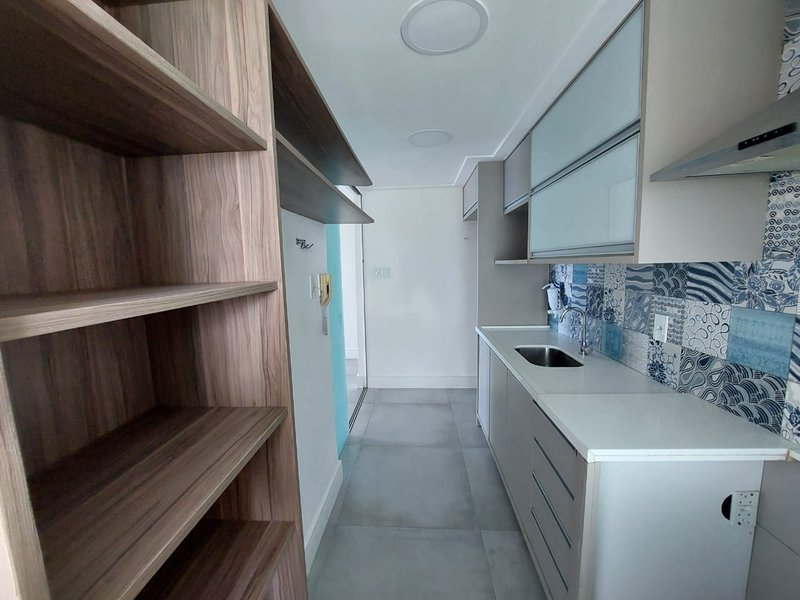 APARTAMENTO NASCENTE 2 QUARTOS SUÍTE VARANDA PISCINA 2 GARAGENS À VENDA NO RIO VERMELHO! Rua Ismael de Barros Salvador - 