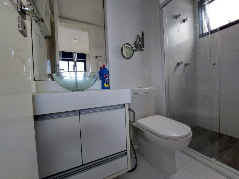APARTAMENTO NASCENTE 2 QUARTOS SUÍTE VARANDA PISCINA 2 GARAGENS À VENDA NO RIO VERMELHO! Rua Ismael de Barros Salvador - 