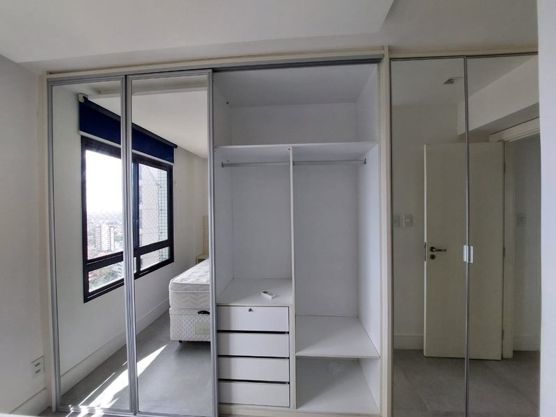 APARTAMENTO NASCENTE 2 QUARTOS SUÍTE VARANDA PISCINA 2 GARAGENS À VENDA NO RIO VERMELHO! Rua Ismael de Barros Salvador - 