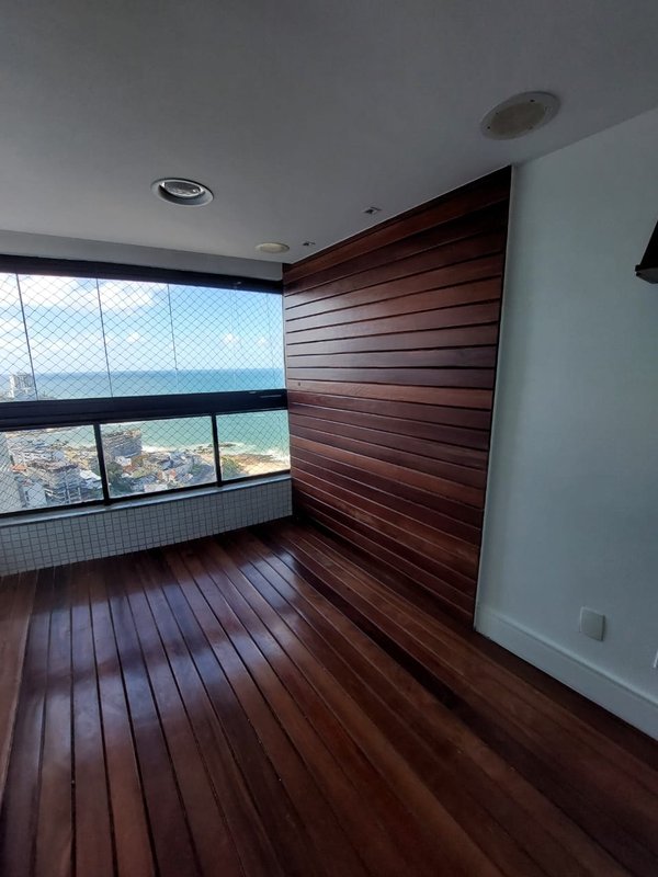 APARTAMENTO NASCENTE 2 QUARTOS SUÍTE VARANDA PISCINA 2 GARAGENS À VENDA NO RIO VERMELHO! Rua Ismael de Barros Salvador - 