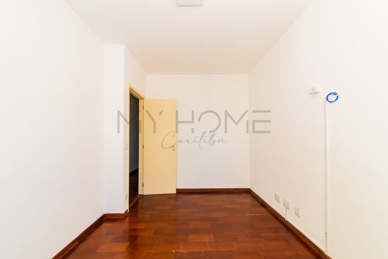 APARTAMENTO À VENDA NO PARQUE ECOVILLE - 3 QUARTOS - 2 VAGAS Rua Monsenhor Ivo Zanlorenzi Curitiba - 