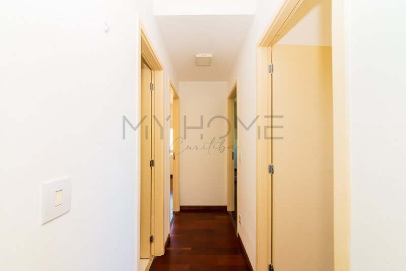 APARTAMENTO À VENDA NO PARQUE ECOVILLE - 3 QUARTOS - 2 VAGAS Rua Monsenhor Ivo Zanlorenzi Curitiba - 