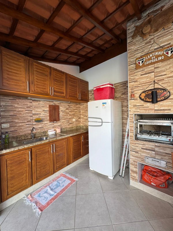 🏡 Casa à Venda – Bairro São Francisco | São Sebastião/SP  São Sebastião - 