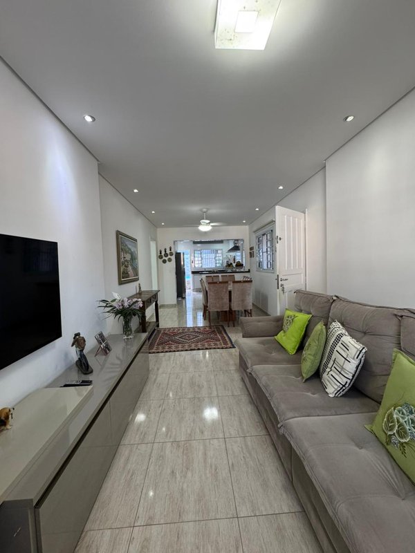 🏡 Casa à Venda – Bairro São Francisco | São Sebastião/SP  São Sebastião - 