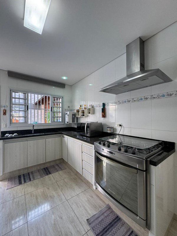 🏡 Casa à Venda – Bairro São Francisco | São Sebastião/SP  São Sebastião - 