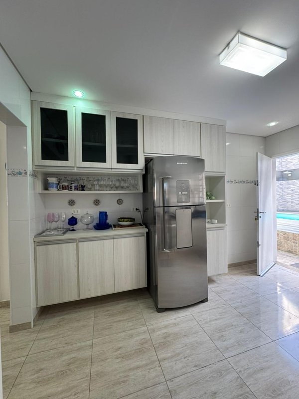🏡 Casa à Venda – Bairro São Francisco | São Sebastião/SP  São Sebastião - 