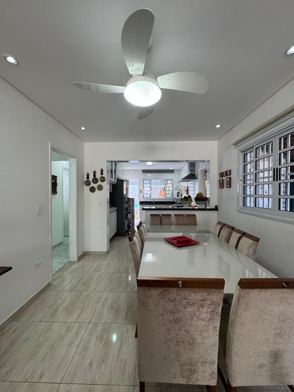 🏡 Casa à Venda – Bairro São Francisco | São Sebastião/SP  São Sebastião - 