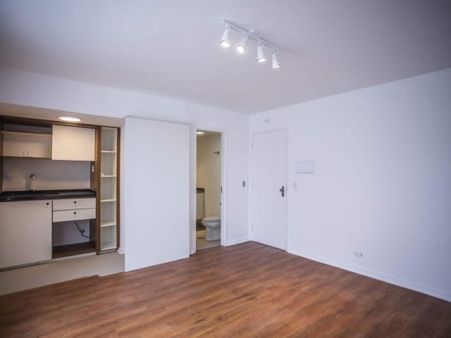 APARTAMENTO PARA ALUGAR COM 1 QUARTO E 1 BANHEIRO - 45.58 M² ÚTIL Rua Marquês de Paranaguá São Paulo - 